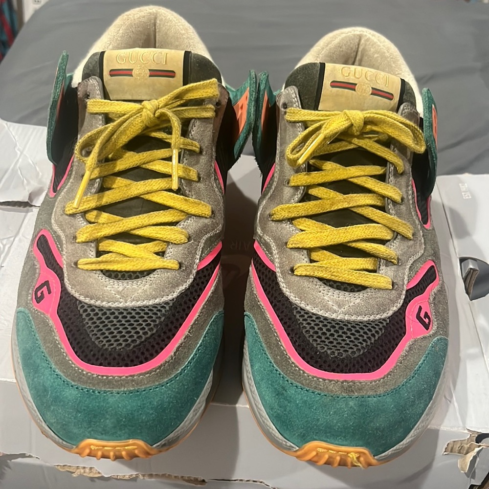 Women gucci shoes